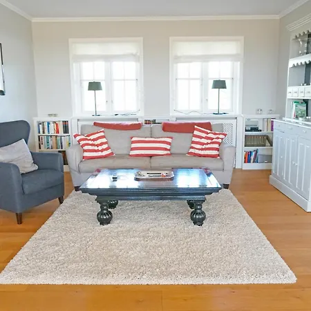 Reetdachhaus Mit Direktem Meerblick Ferienhaus