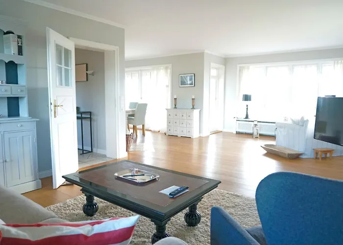 Casa de Férias Reetdachhaus Mit Direktem Meerblick Nieblum