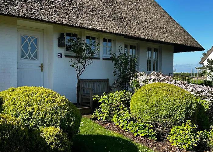 Casa de Férias Reetdachhaus Mit Direktem Meerblick