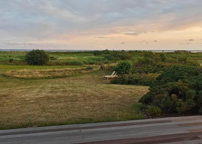 Casa de Férias Reetdachhaus Mit Direktem Meerblick Nieblum